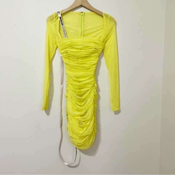 House of CB Valentina Ruched Long Sleeve Dress in Yellow sz XS‎ - Picture 3 of 5